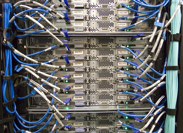 Data Center: Pilar Infrastruktur Digital yang Kokoh
