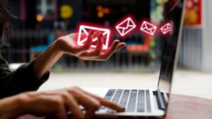 Memperkuat Loyalitas Pelanggan dan Retensi: Memanfaatkan Kekuatan Email Marketing